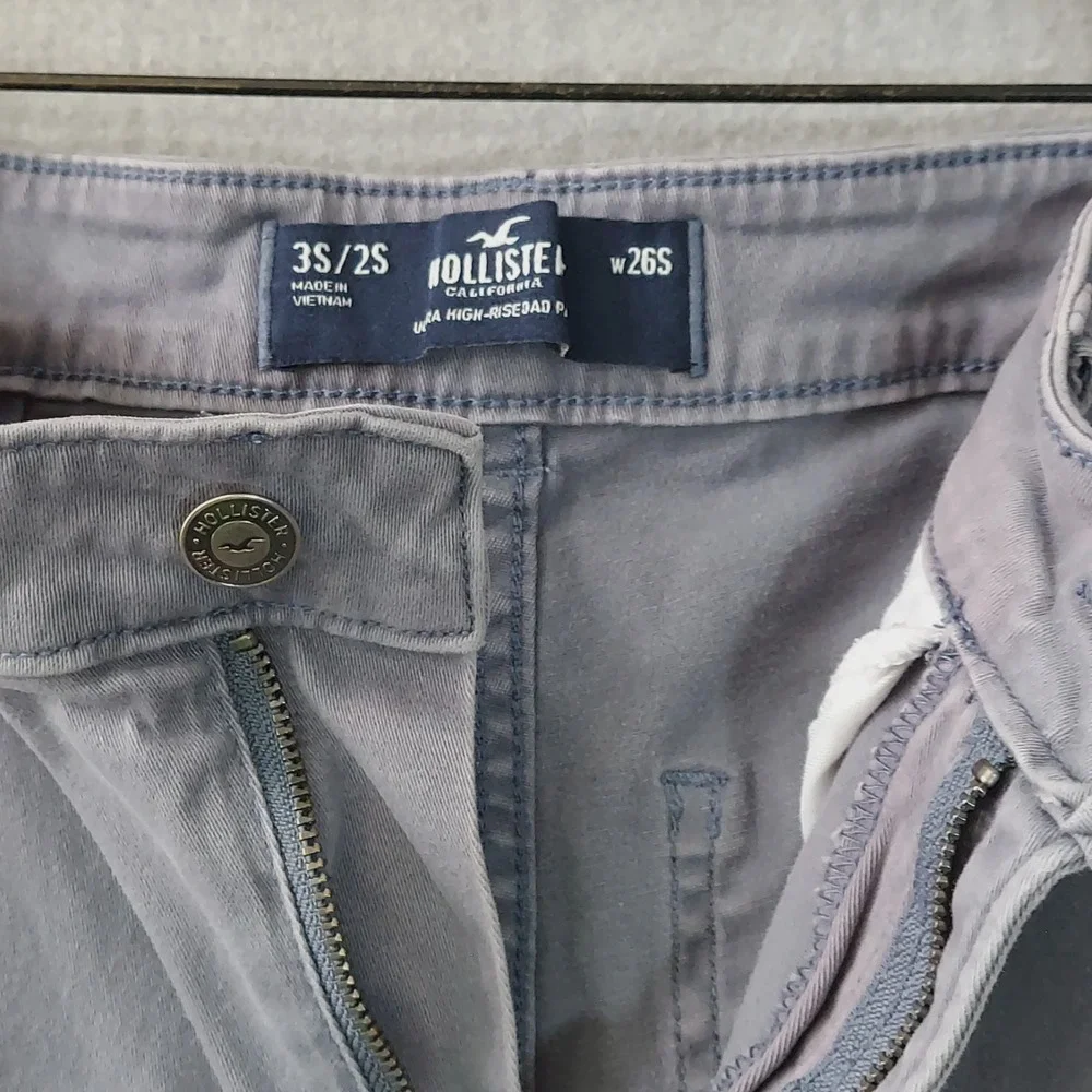 Hollister Women Y2K Gray Utility Cargo Pants High Rise Straight Leg Size 3S / 2S
